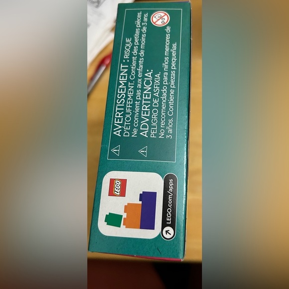 LEGO Friends Playground Adventure Set - never been open - Picture 5 of 6